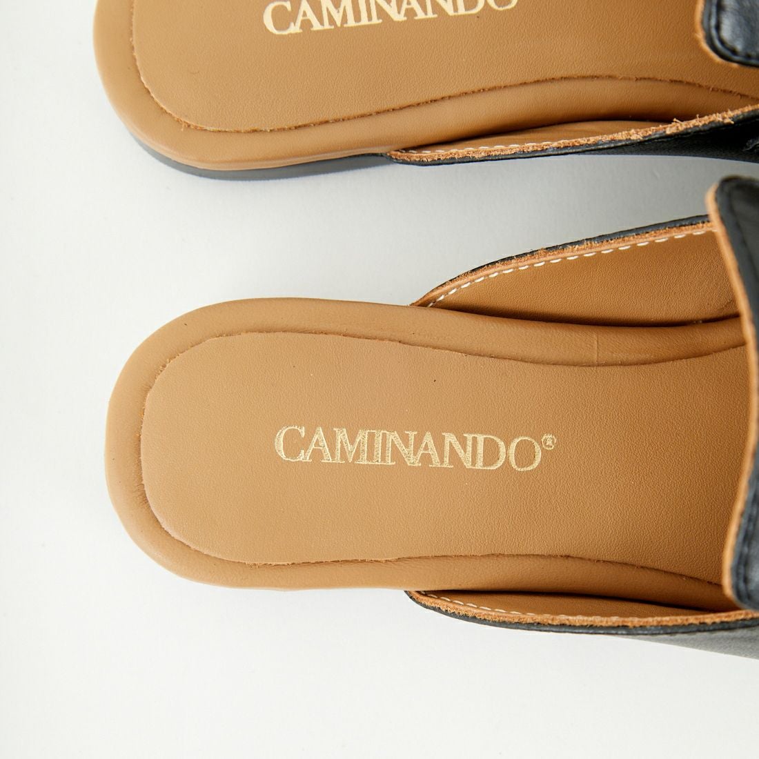 Caminando [カミナンド] スクエアトゥミュール [24110W]｜ジーンズ