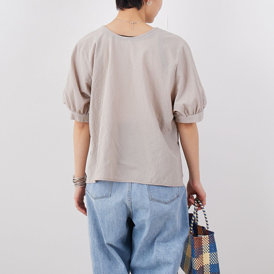 Jf Ready Made [ジェイエフレディメイド] カラミタンブラーダブルリボンブラウス [8855306-01] 36 ﾗｲﾄﾍﾞｰｼ &&モデル身長：160cm 着用サイズ：F&&