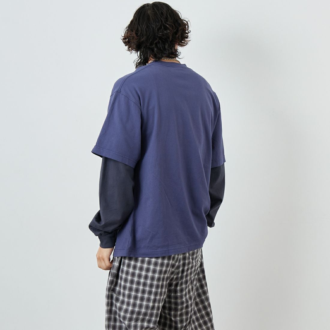 SEDAN ALL-PURPOSE [セダン オールパーパス] オーバルロゴレイヤードTシャツ [SD25S-CT04] NVY/CHR &&モデル身長：179cm 着用サイズ：L&&