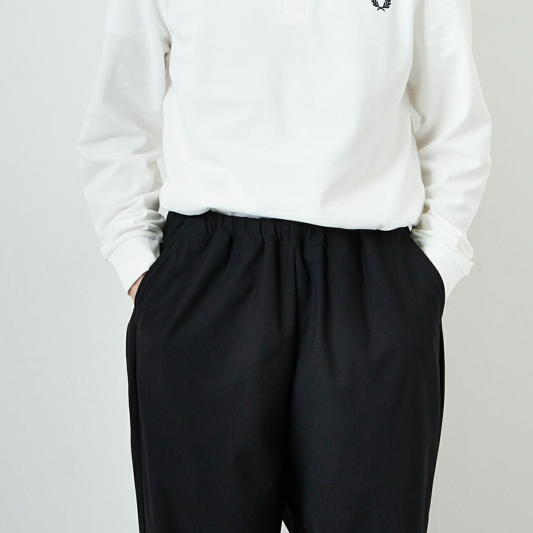 STILL BY HAND [スティルバイハンド] 別注 スリムテーパードパンツ [2501JF-EX05-JF] BLACK