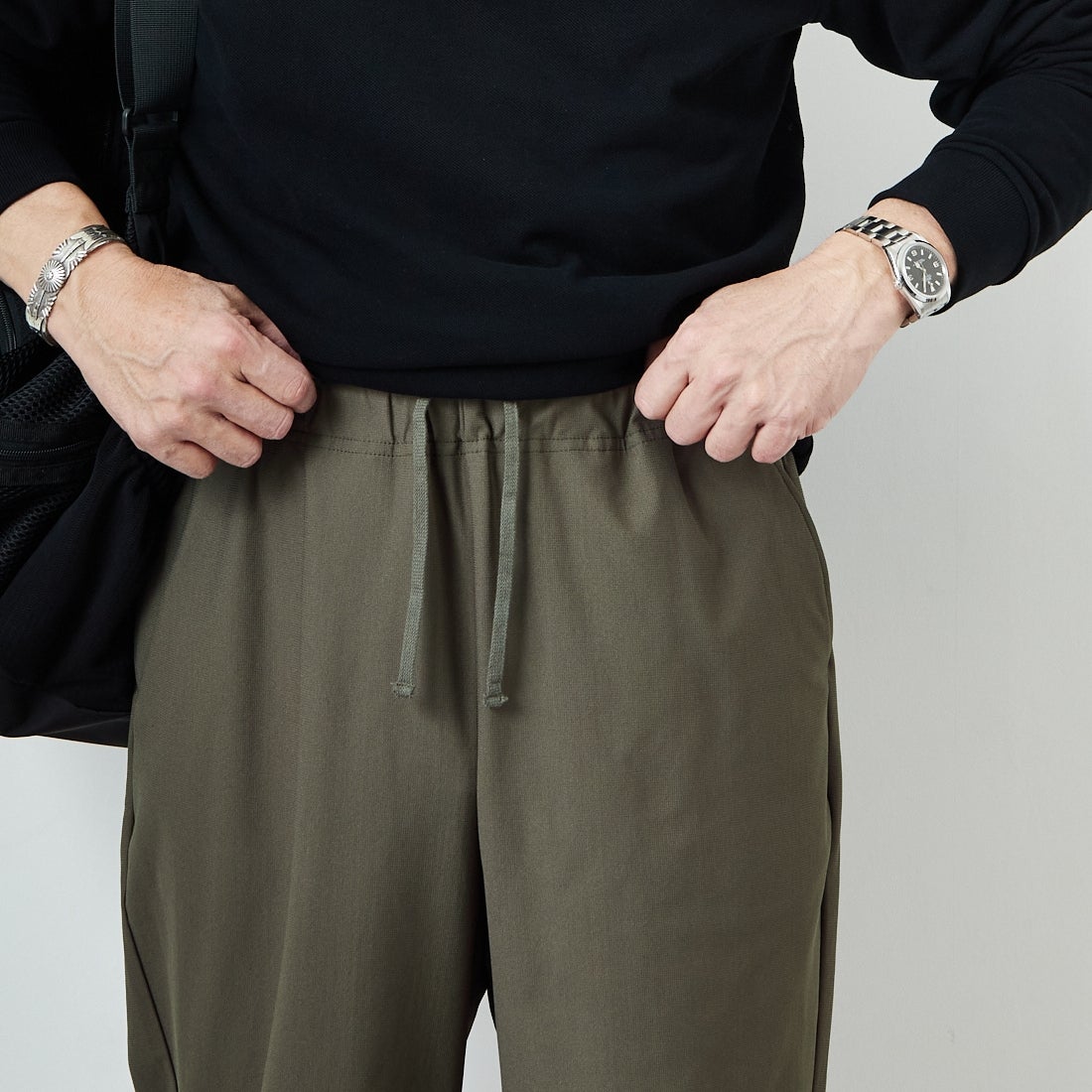 STILL BY HAND [スティルバイハンド] 別注 スリムテーパードパンツ [2501JF-EX05-JF] OLIVE