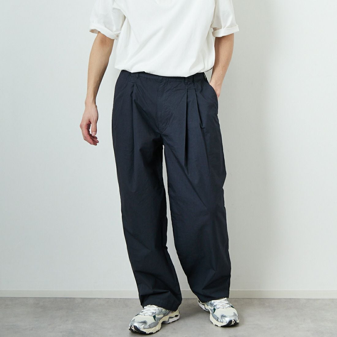 STILL BY HAND [スティルバイハンド] 別注 製品染めツータック