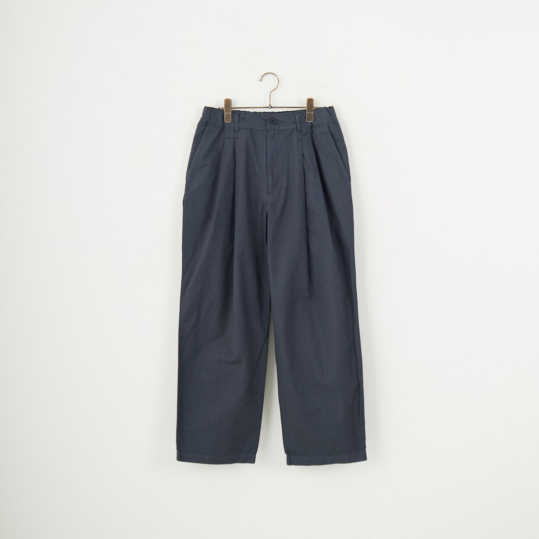 STILL BY HAND [スティルバイハンド] 別注 製品染めツータックテーパードパンツ [2501JF-EX01-JF] CHARCOAL