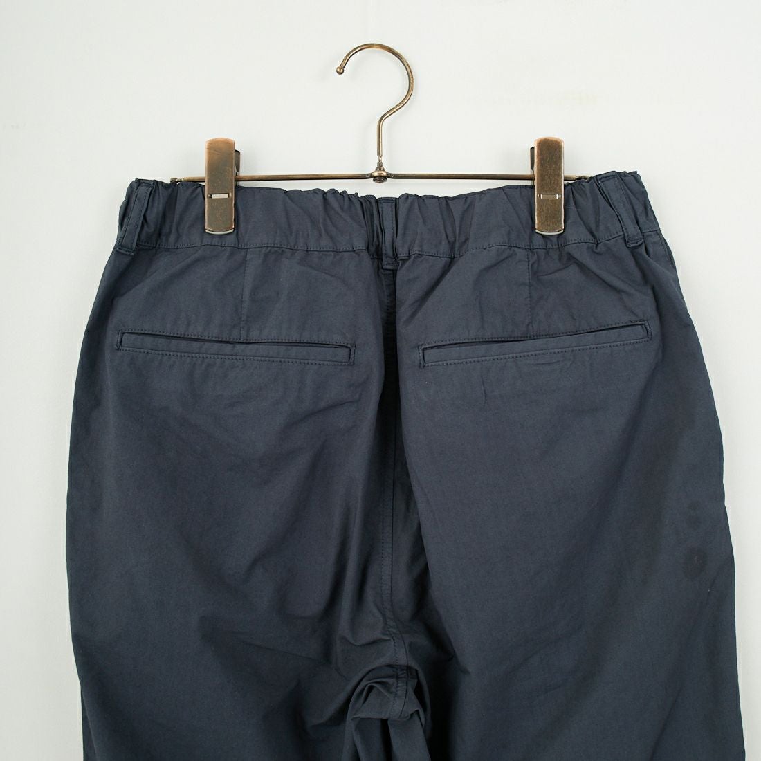 STILL BY HAND [スティルバイハンド] 別注 製品染めツータックテーパードパンツ [2501JF-EX01-JF] CHARCOAL