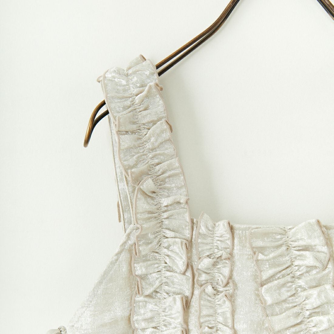 nenom [ネノム] マルチWAY箔フリルビスチェ [NE25112001] 02 OFF