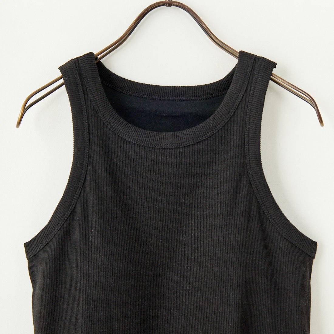 nenom [ネノム] カップ付アメスリタンク [NE25112024] 09 BLACK