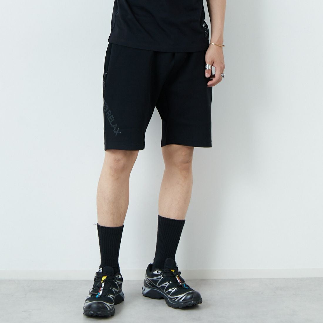 SN90 BLACK&&モデル身長：179cm 着用サイズ：XL&&