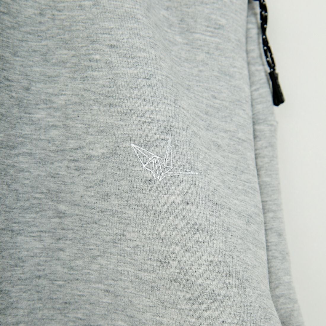 1PIU1UGUALE3 RELAX [ウノ ピゥ ウノ ウグァーレ トレ] トレーニングショーツ [USB-25002] SN80 GRAY