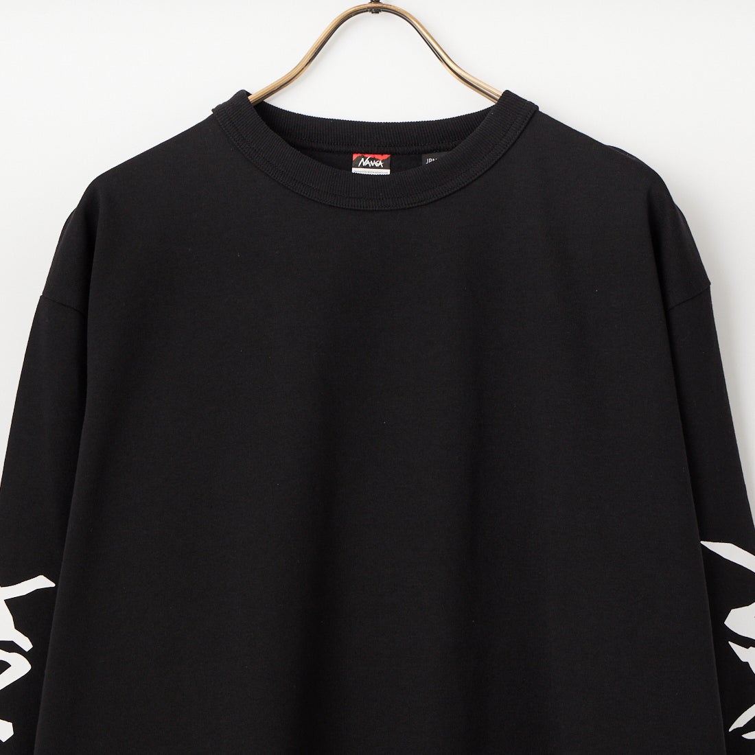 NANGA [ナンガ] エコハイブリッド スリーブロゴTシャツ [N2500-1L030A] BLK