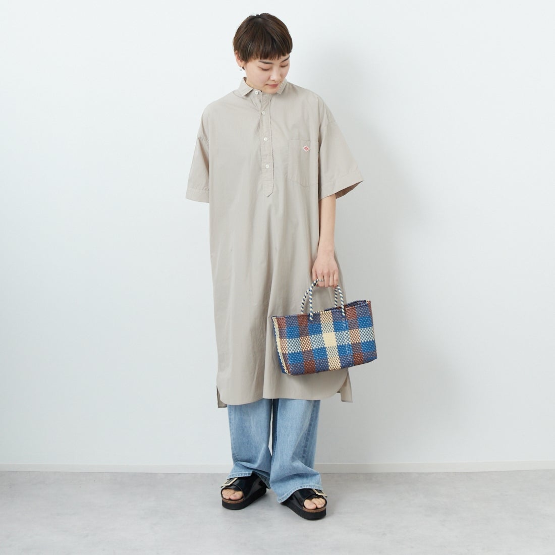 DANTON [ダントン] シャツワンピース [JD-3655CPL] GREIGE &&モデル身長：160cm 着用サイズ：36&&