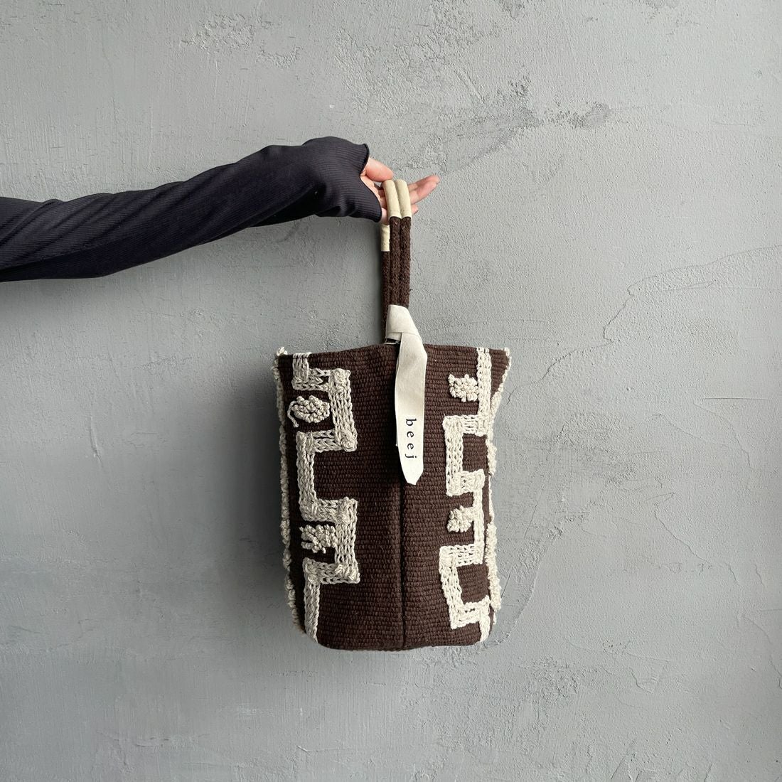 beej [ビージ] バケットトートバッグ [25SS-PWMI-IT009] BROWN