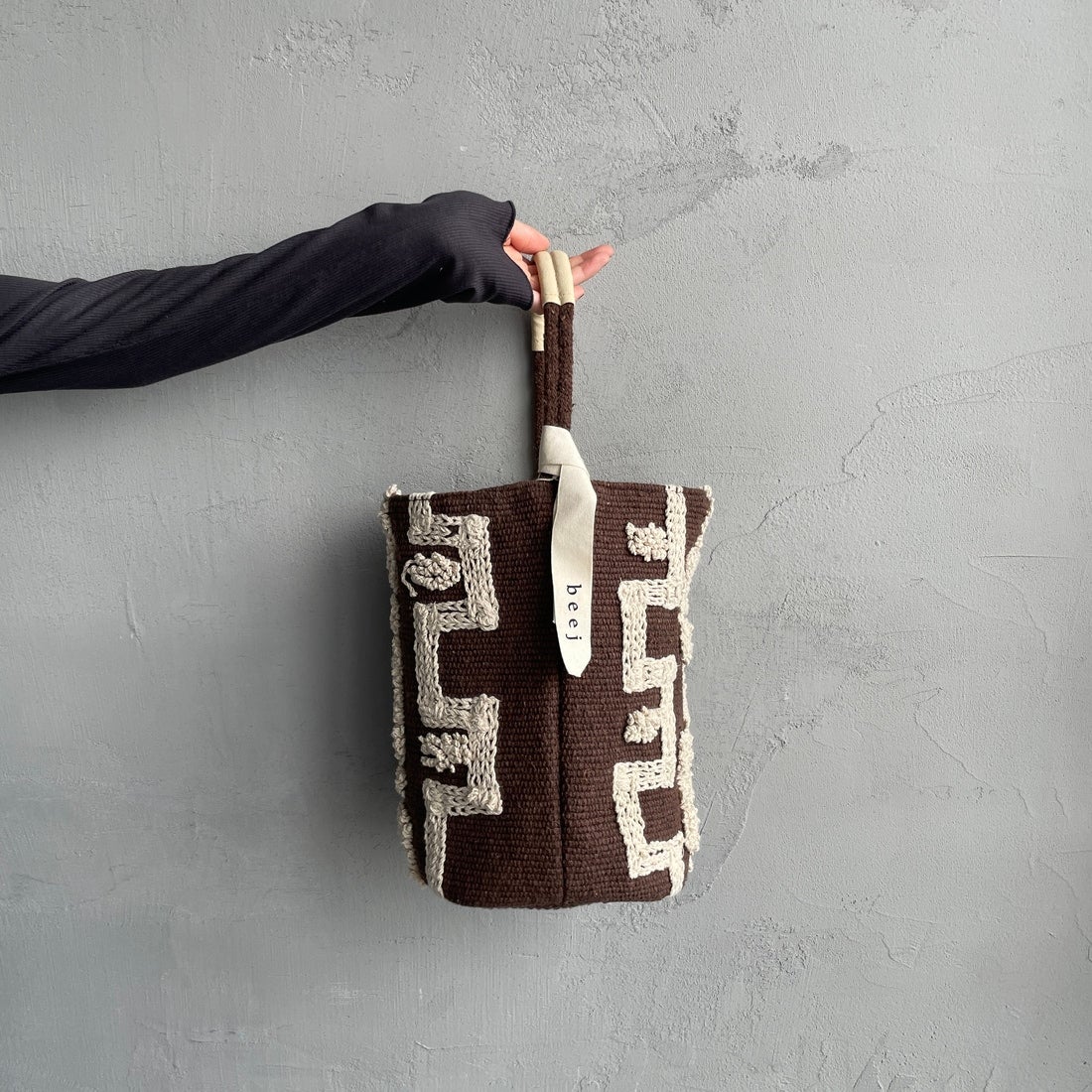 beej [ビージ] バケットトートバッグ [25SS-PWMI-IT009] BROWN