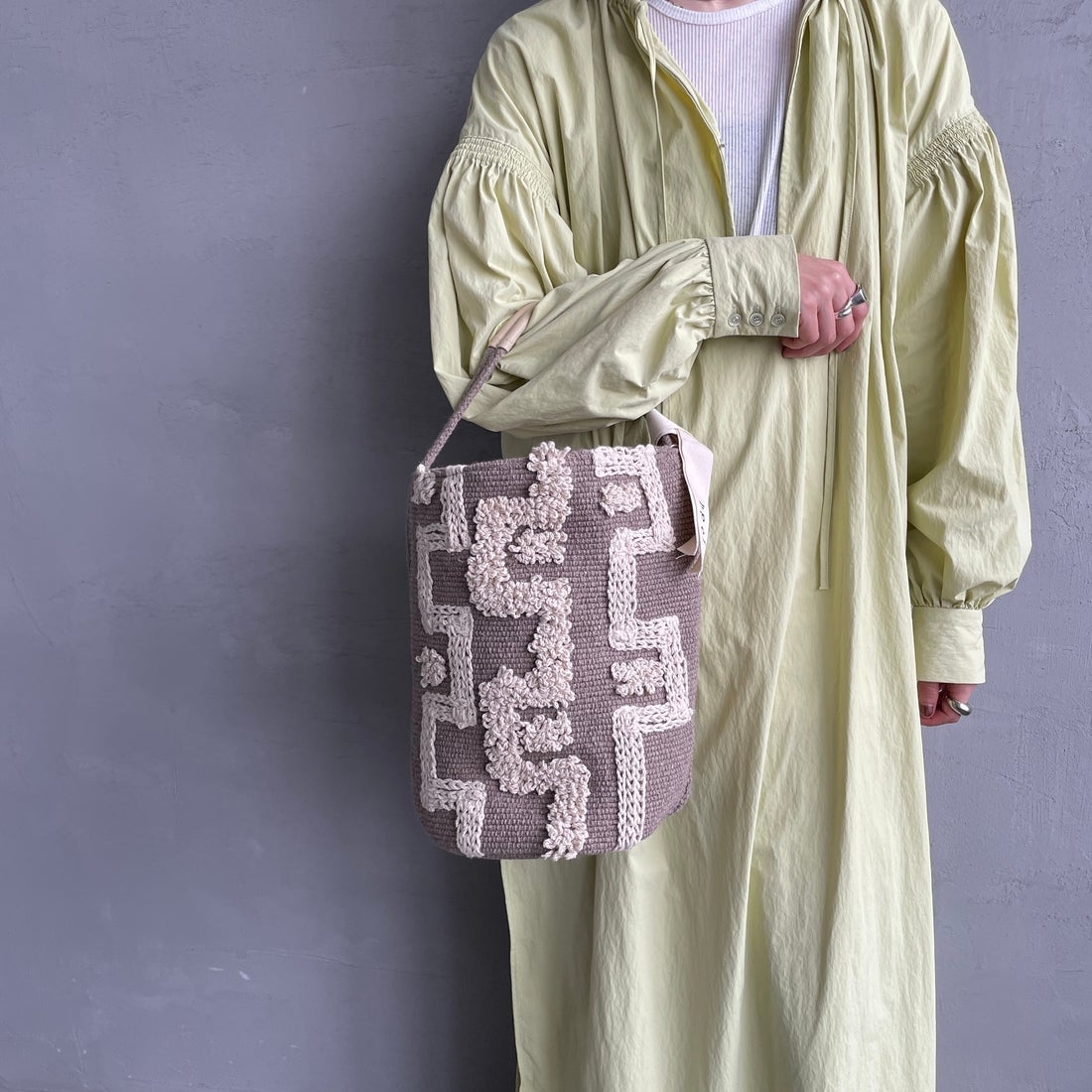 beej [ビージ] バケットトートバッグ [25SS-PWMI-IT009] TOPE