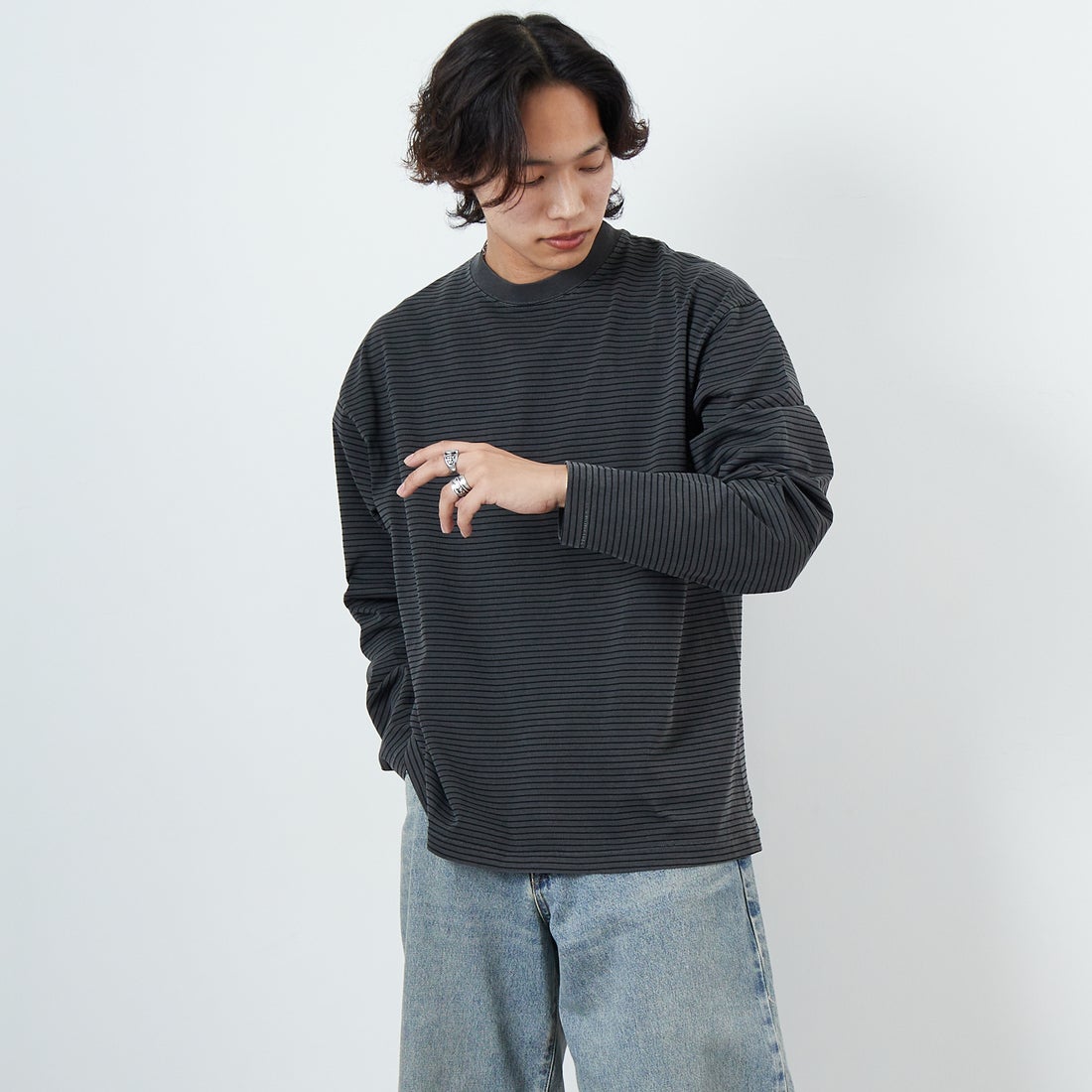 Health knit [ヘルスニット] クルーネック ロングスリーブ ボーダーTシャツ [HR25S-M108] INK BLACK &&モデル身長：179cm 着用サイズ：L&&