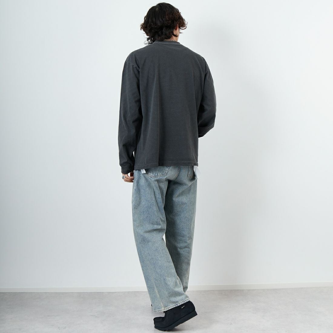 Health knit [ヘルスニット] クルーネック ロングスリーブ ボーダーTシャツ [HR25S-M108] INK BLACK &&モデル身長：179cm 着用サイズ：L&&