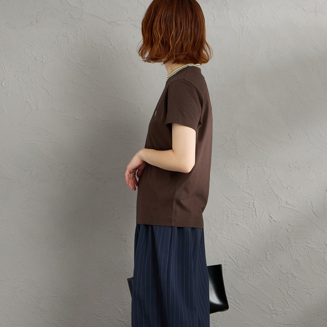 Gymphlex [ジムフレックス] クルーネック ニットラインTシャツ [GY-C0448CCB] BROWN/ECRU &&モデル身長：158cm 着用サイズ：14&&