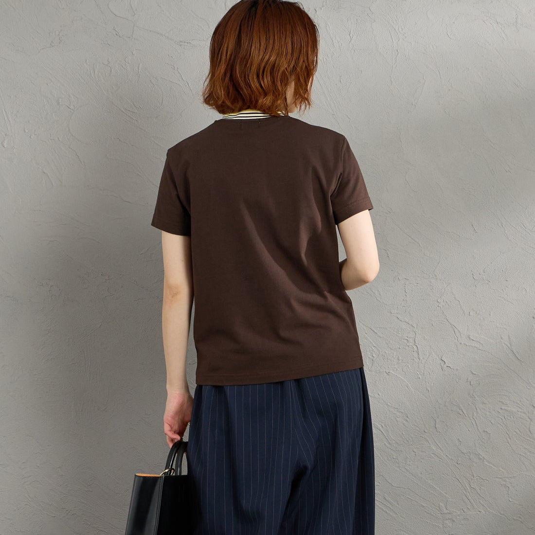 Gymphlex [ジムフレックス] クルーネック ニットラインTシャツ [GY-C0448CCB] BROWN/ECRU &&モデル身長：158cm 着用サイズ：14&&