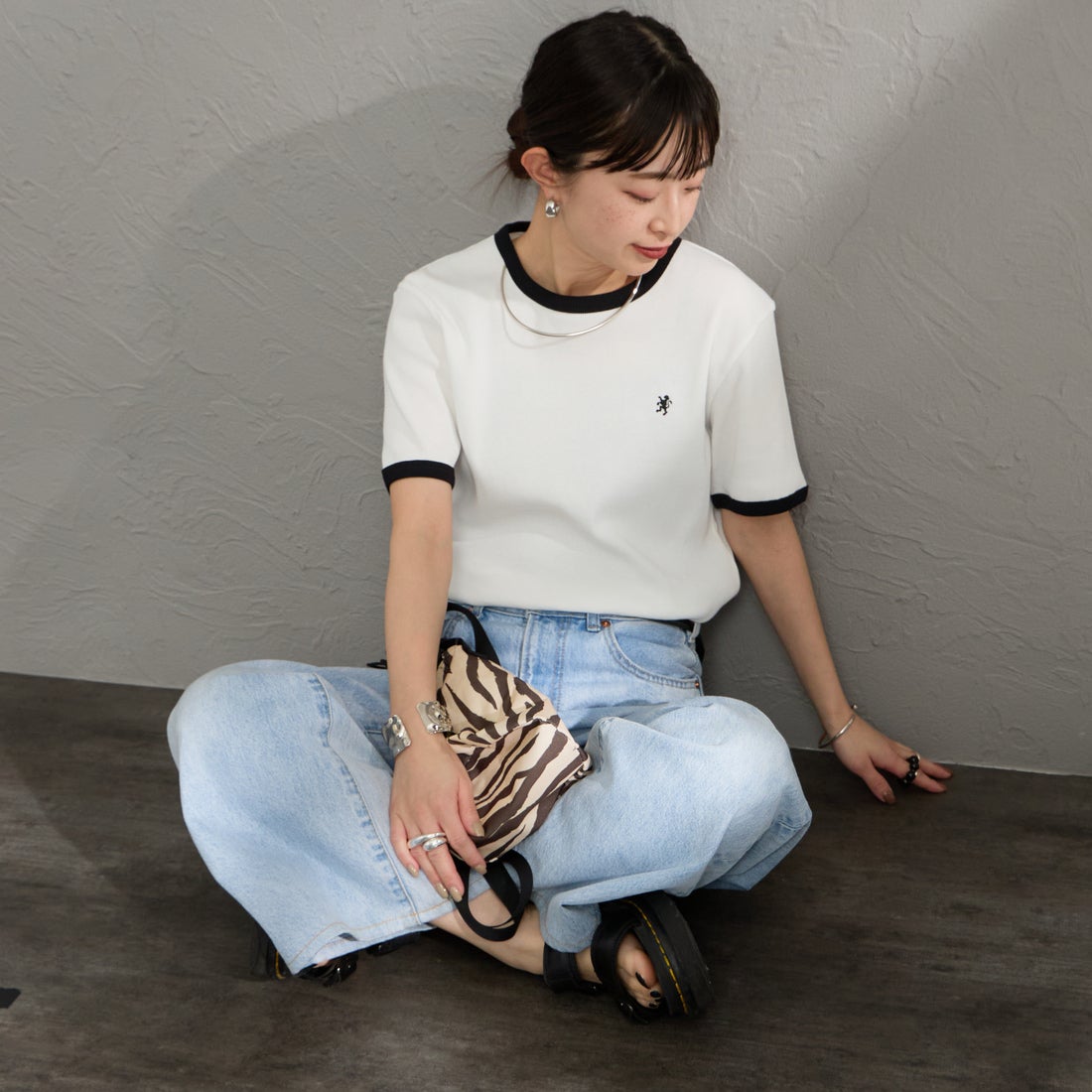 Gymphlex [ジムフレックス] クルーネックリンガーTシャツ [GY-C0326VRL] WHITE &&モデル身長：150cm 着用サイズ：14&&