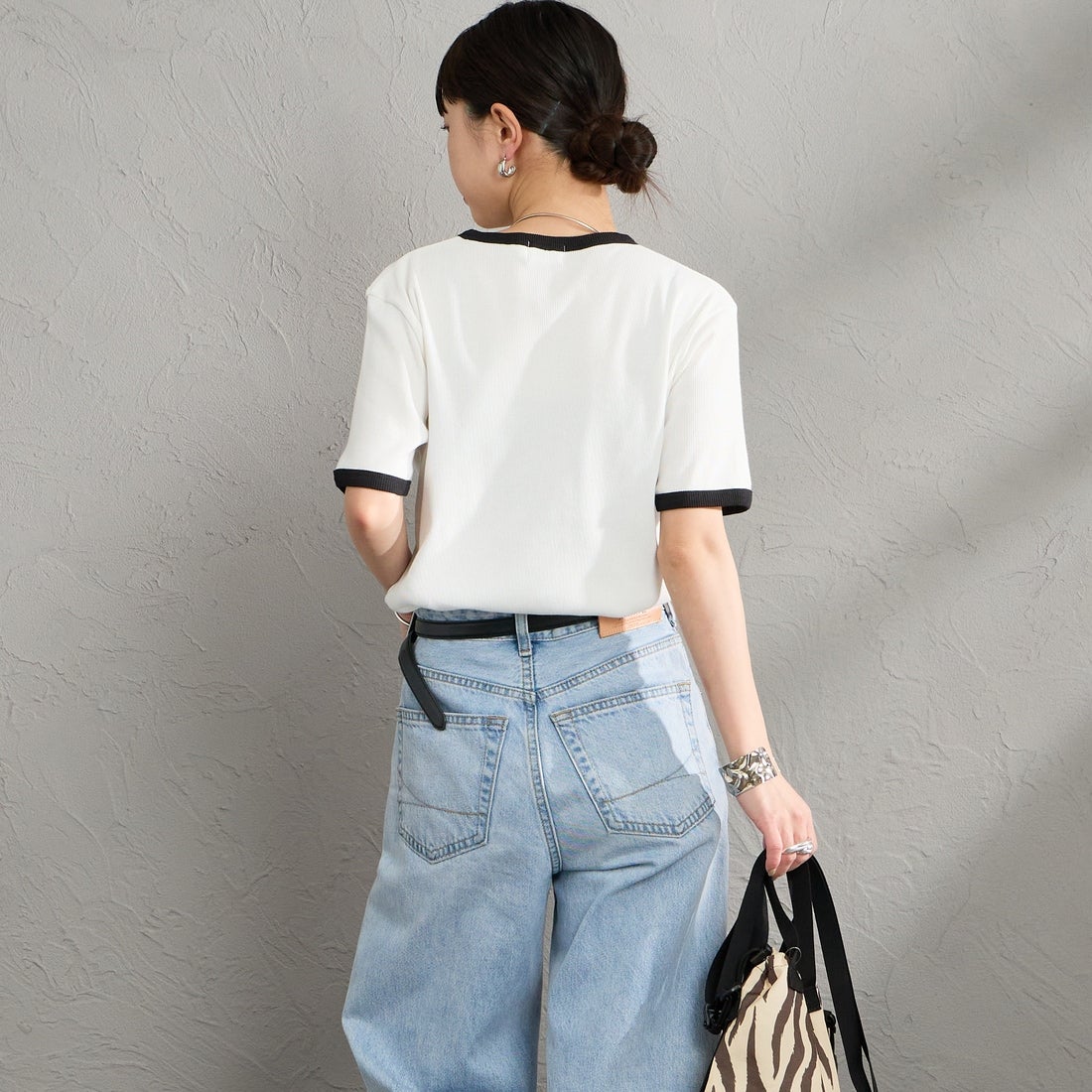 Gymphlex [ジムフレックス] クルーネックリンガーTシャツ [GY-C0326VRL] WHITE &&モデル身長：150cm 着用サイズ：14&&