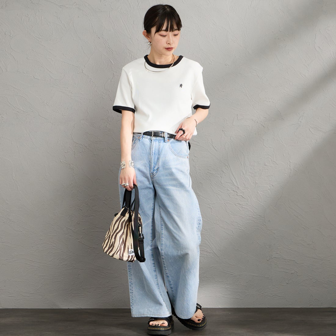 Gymphlex [ジムフレックス] クルーネックリンガーTシャツ [GY-C0326VRL] WHITE &&モデル身長：150cm 着用サイズ：14&&