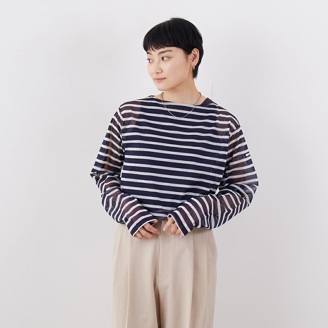 NAVY/OFF W&&モデル身長：160cm 着用サイズ：2&&