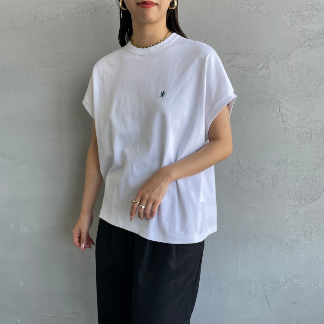Gymphlex [ジムフレックス] クルーネックフレンチスリーブプルオーバー [GY-C0361FLK] WHITE &&モデル身長：163cm 着用サイズ：14&&