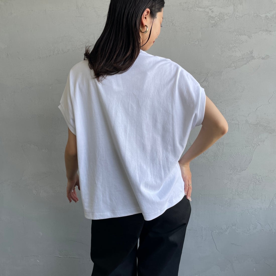 Gymphlex [ジムフレックス] クルーネックフレンチスリーブプルオーバー [GY-C0361FLK] WHITE &&モデル身長：163cm 着用サイズ：14&&
