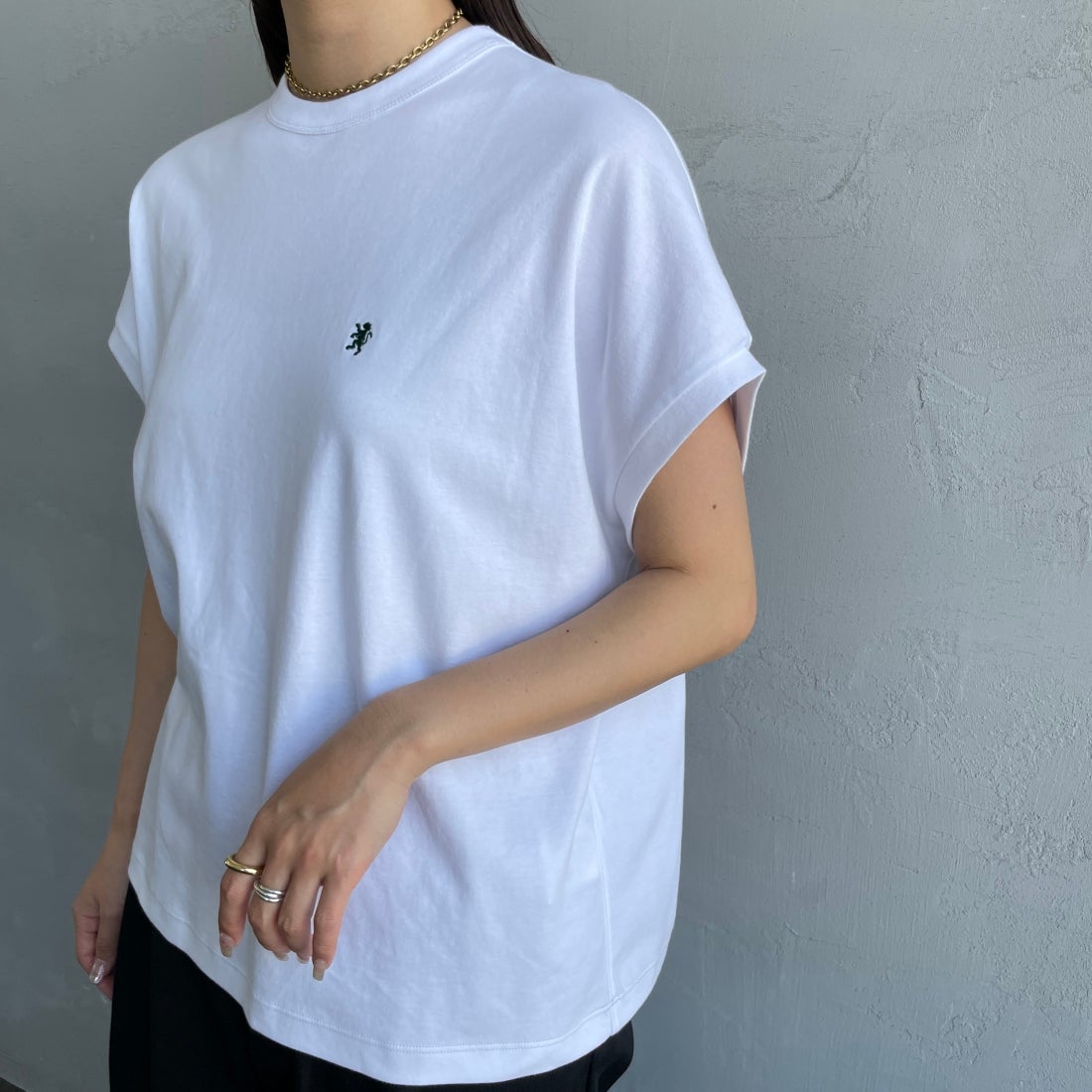 Gymphlex [ジムフレックス] クルーネックフレンチスリーブプルオーバー [GY-C0361FLK] WHITE &&モデル身長：163cm 着用サイズ：14&&