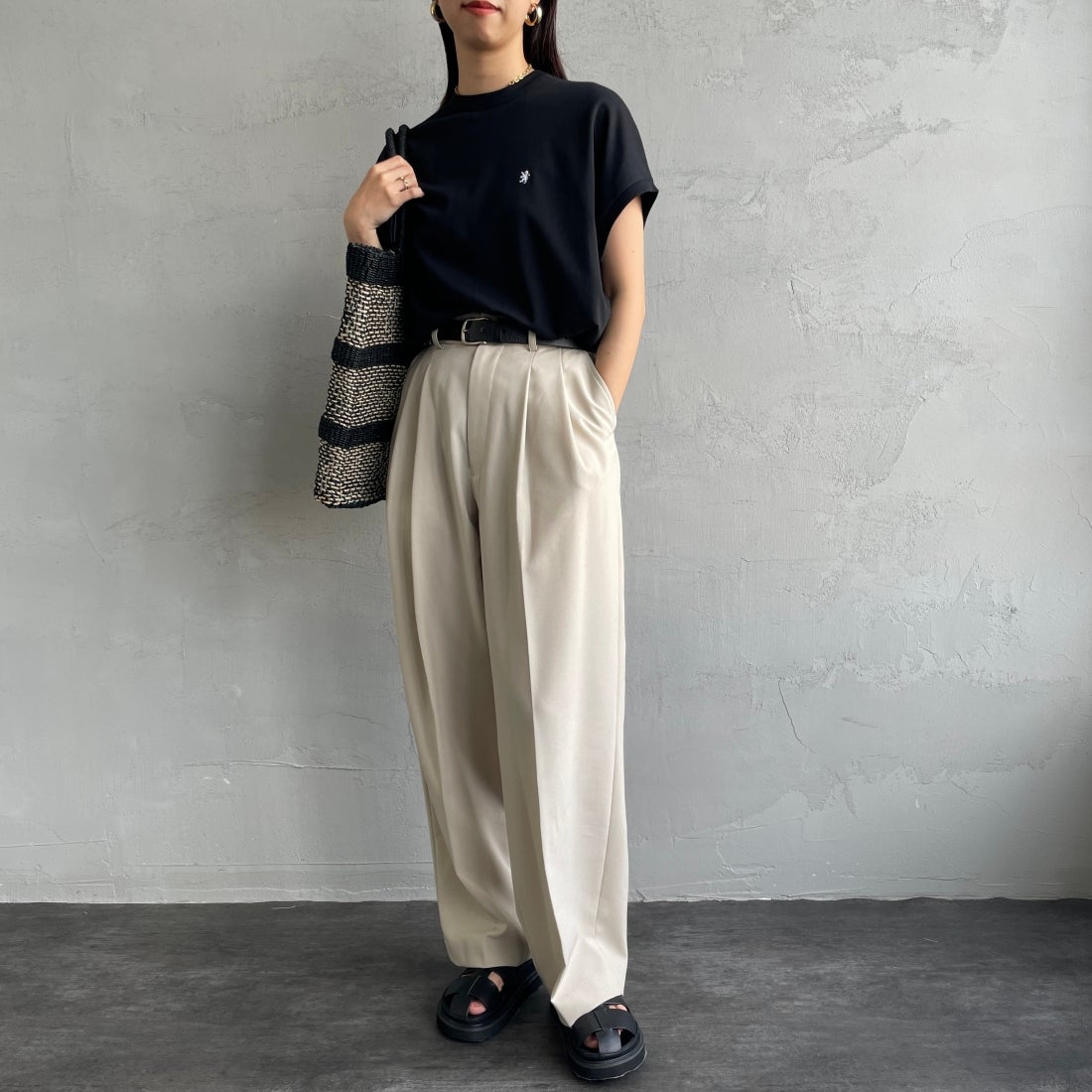 Gymphlex [ジムフレックス] クルーネックフレンチスリーブプルオーバー [GY-C0361FLK] BLACK &&モデル身長：163cm 着用サイズ：14&&