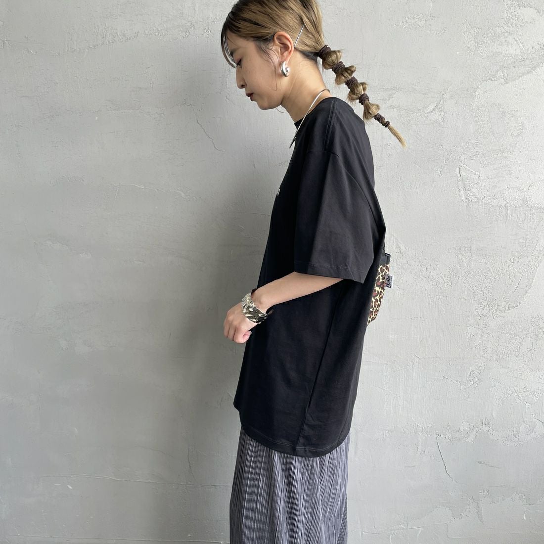 ♡らむ♡AP STUDIO CKモノグラムTシャツ Calvin Klein [カルバンクライン] ショートスリーブモノグラムプリント