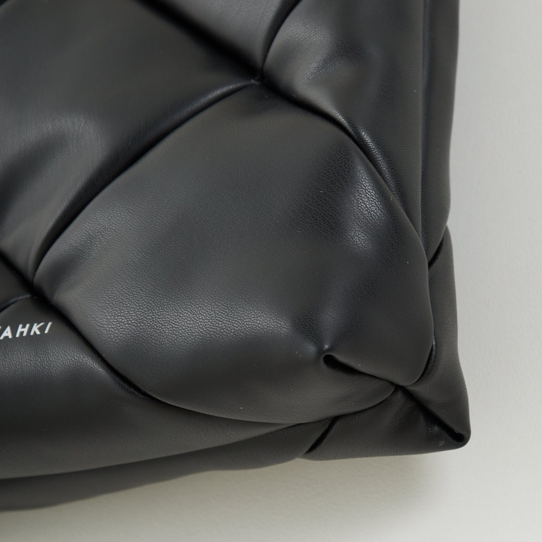 YAHKI [ヤーキ] フェイクレザー トートバッグ [YH-717] BLACK