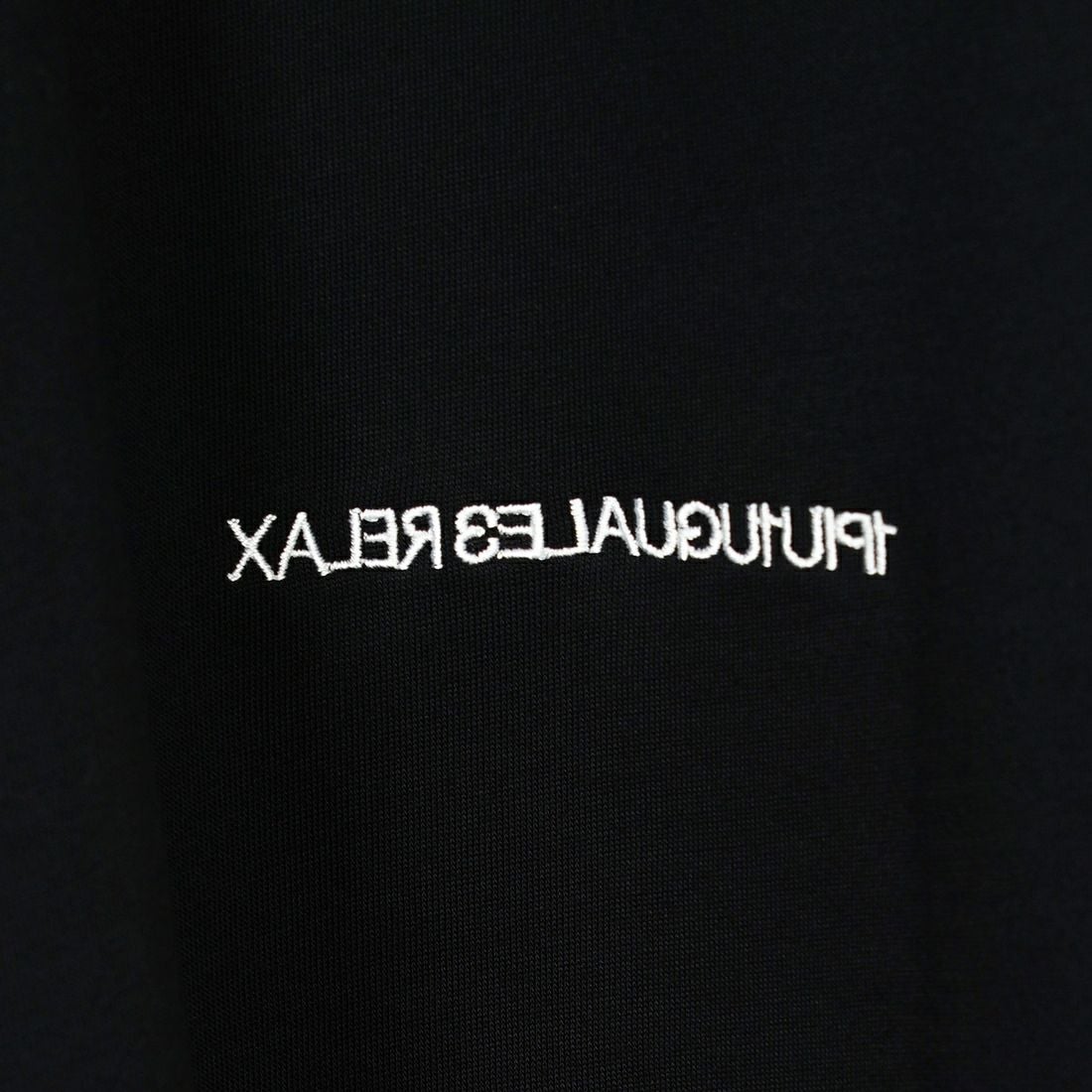 1PIU1UGUALE3 RELAX [ウノ ピゥ ウノ ウグァーレ トレ] シンプル ロゴ Tシャツ [UST-25058] SN90 BLACK