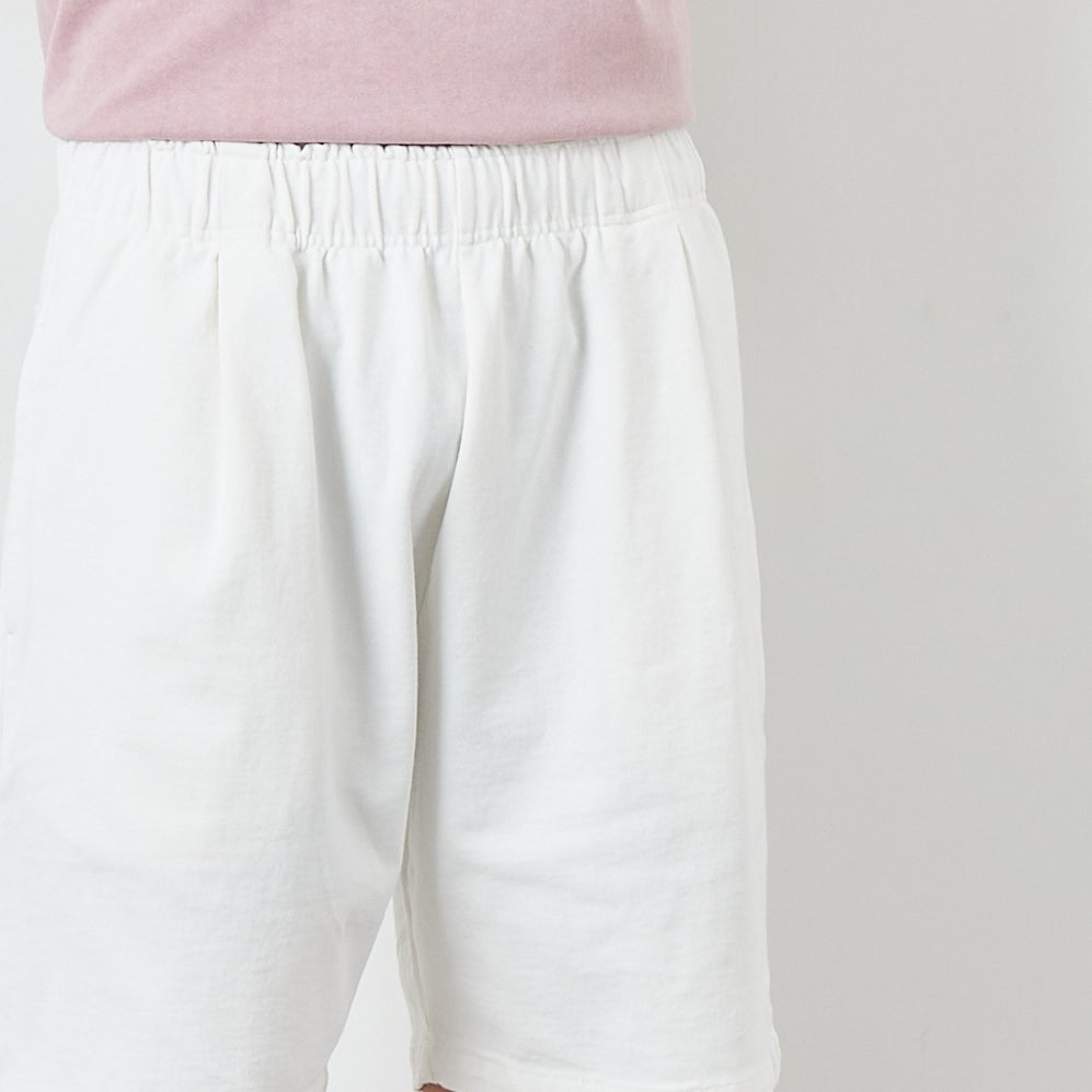 ONEITA [オニータ] ピグメント刺繍ショーツT [2522-422IN] WHITE &&モデル身長：179cm 着用サイズ：L&&