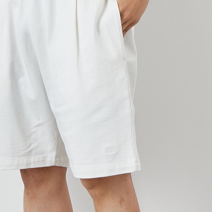 ONEITA [オニータ] ピグメント刺繍ショーツT [2522-422IN] WHITE &&モデル身長：179cm 着用サイズ：L&&