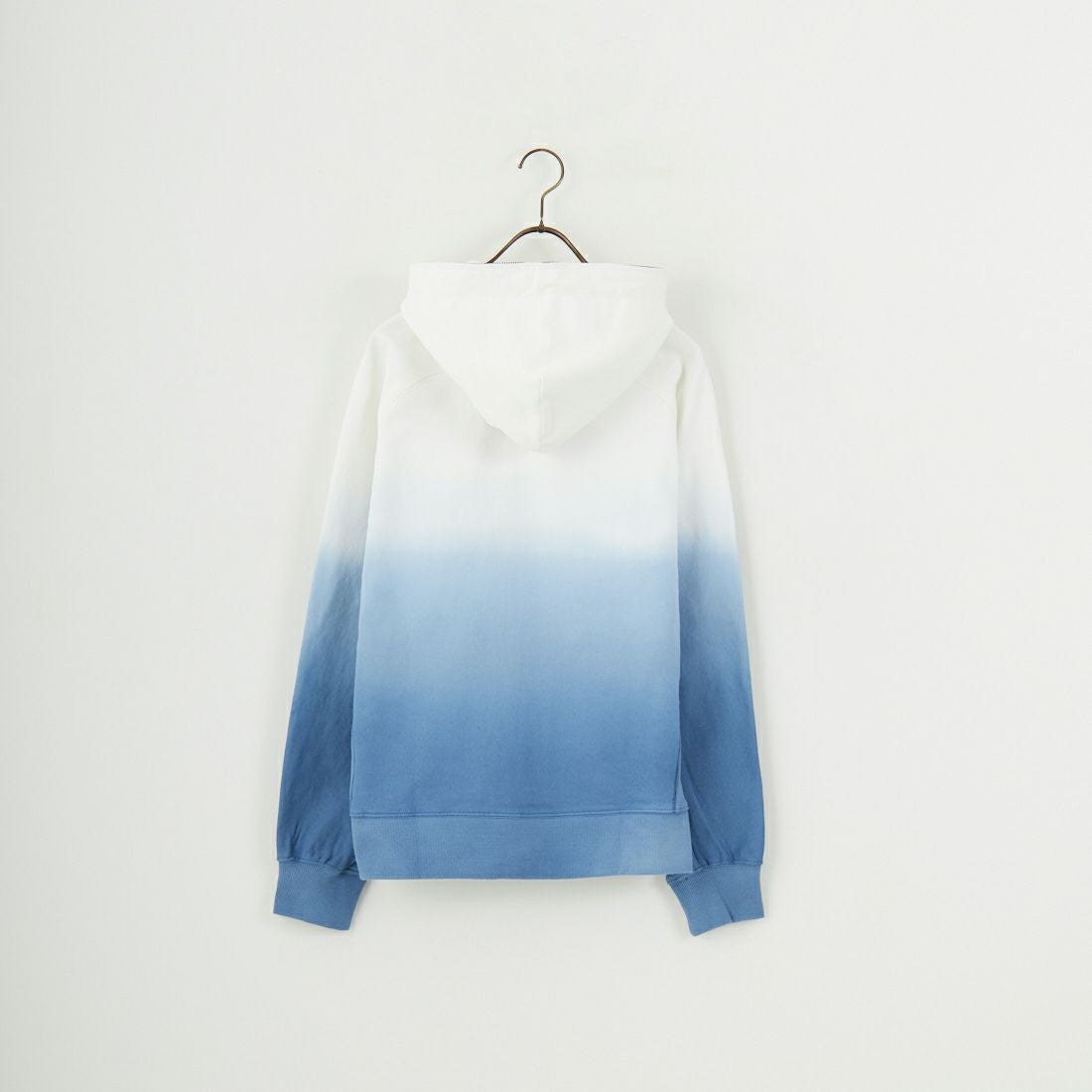 1PIU1UGUALE3 RELAX [ウノ ピゥ ウノ ウグァーレ トレ] グラデーションジョグフーディ [USO-25075] SN95 INDIG