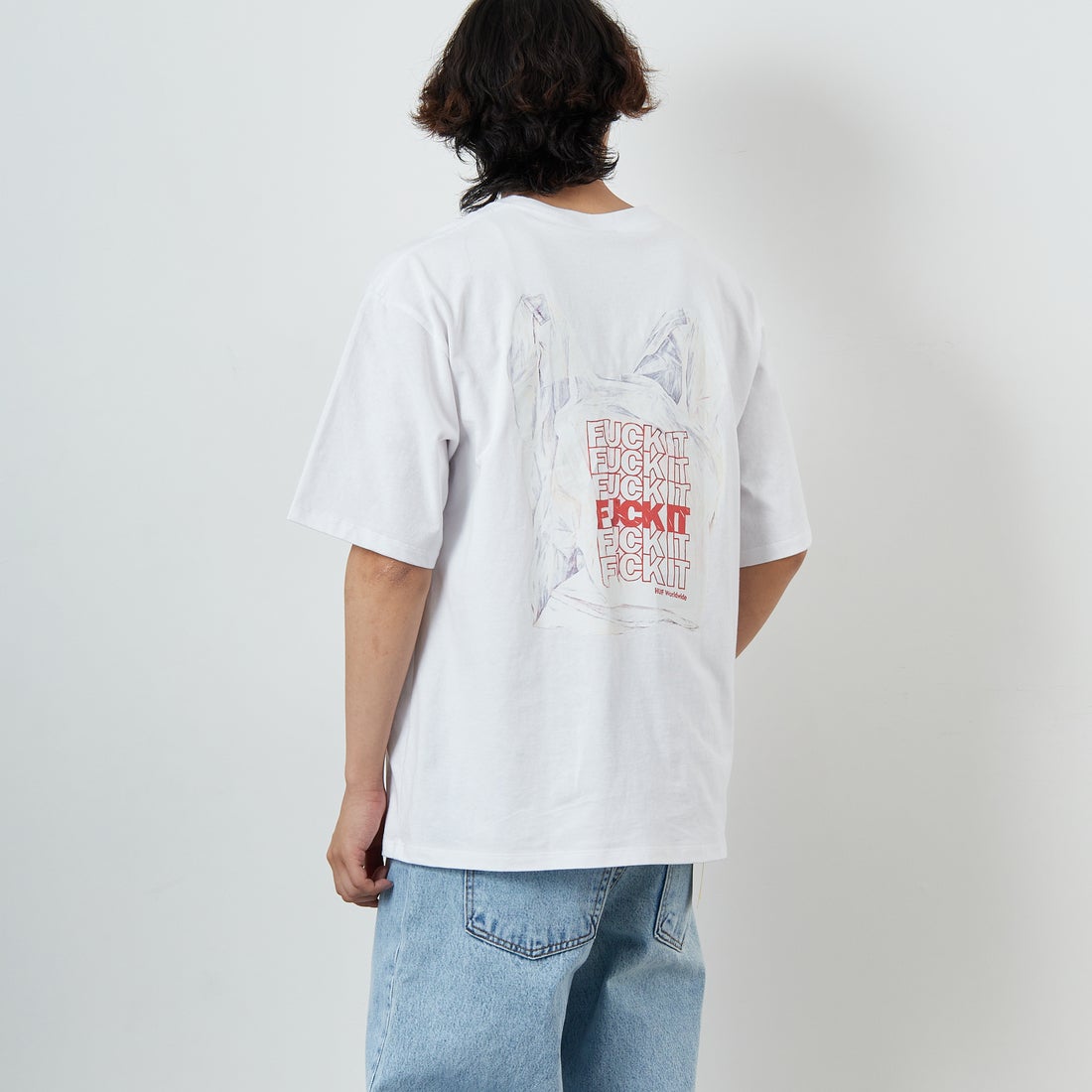 WHITE&&モデル身長：179cm 着用サイズ：L&&