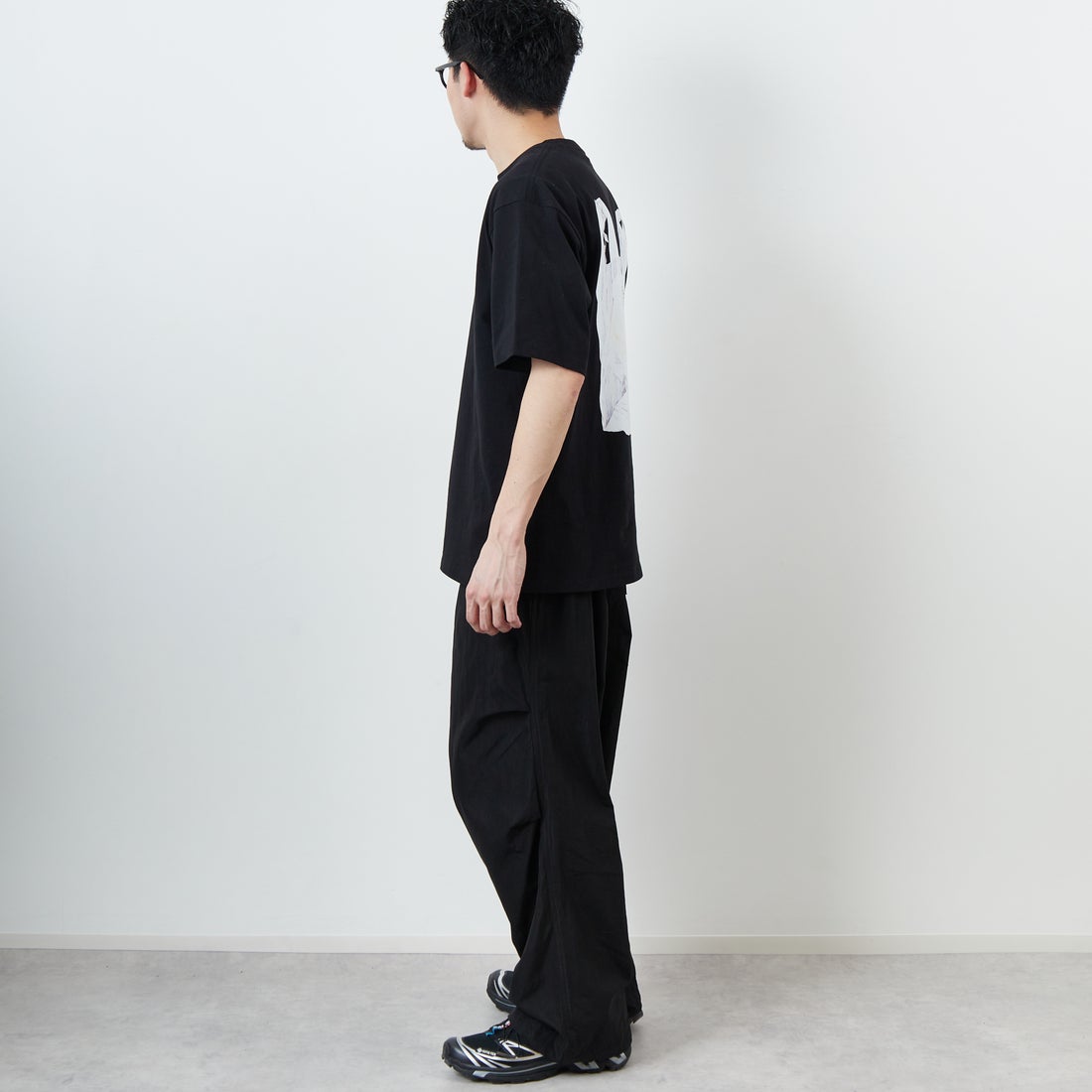 HUF [ハフ] MERIDA ショートスリーブTシャツ [TS02410] BLACK &&モデル身長：168cm 着用サイズ：M&&