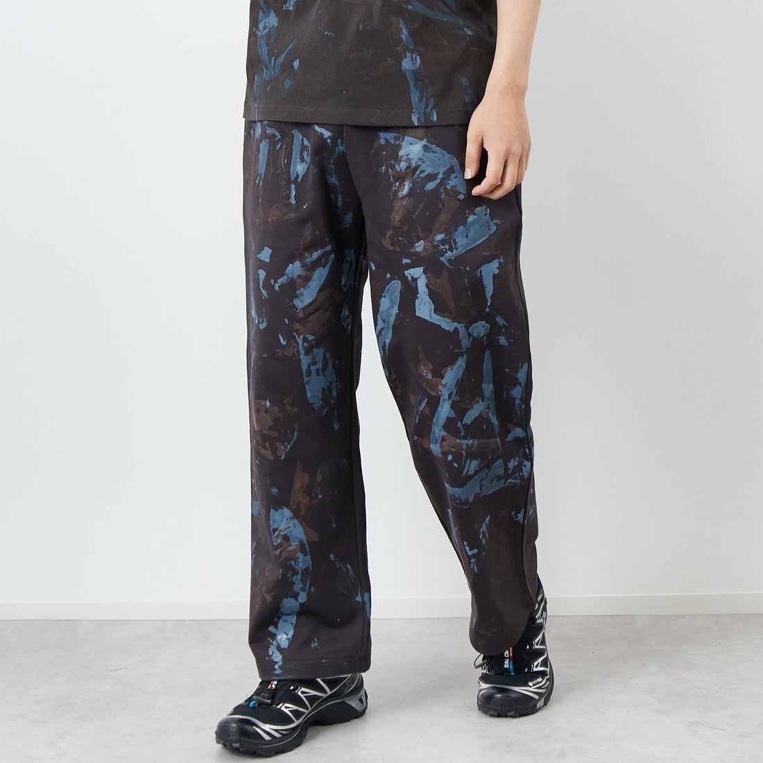 CHARCOAL&&モデル身長：179cm 着用サイズ：M&&