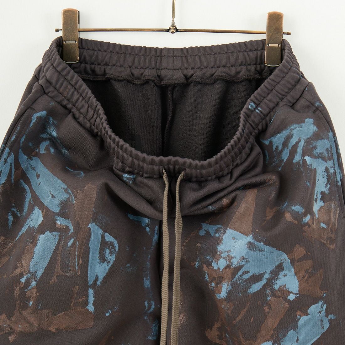 iori [イオリ] 別注 プリントスウェットパンツ [IP117-JF] CHARCOAL