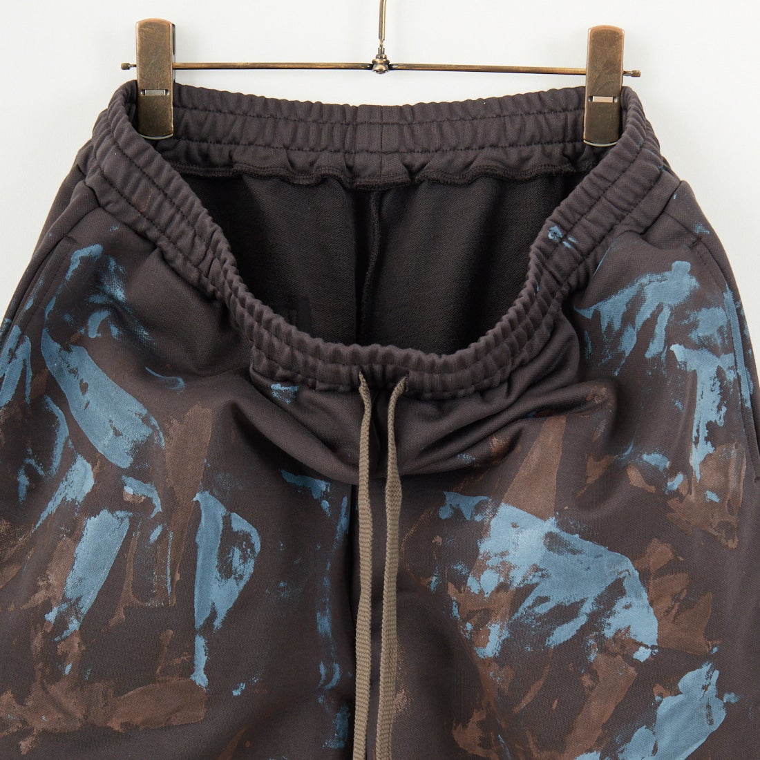 iori [イオリ] 別注 プリントスウェットパンツ [IP117-JF] CHARCOAL