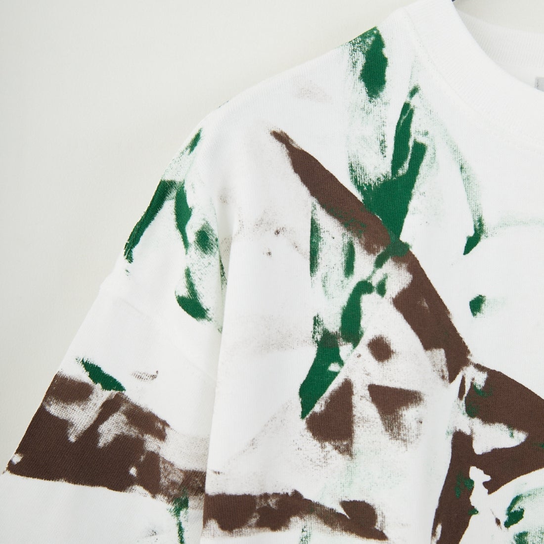 iori [イオリ] 別注 プリントTシャツ [IP118-JF] WHITE