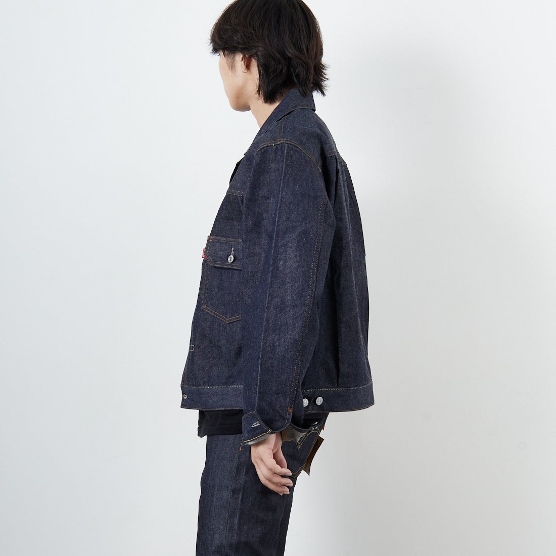 LEVI'S VINTAGE CLOTHING [リーバイス ヴィンテージ クロージング] 1953モデル TYPE 2 トラッカージャケット [70507-00] 66 RIGID &&モデル身長：179cm 着用サイズ：L&&