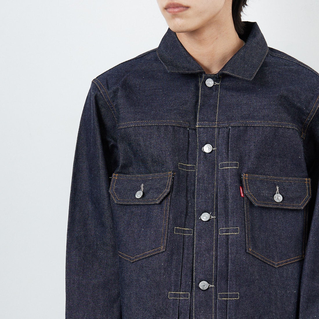 LEVIS Vintage Clothing [リーバイス ヴィンテージ クロージング] 1953モデル TYPE 2 トラッカージャケット [70507-00] 66 RIGID &&モデル身長：179cm 着用サイズ：L&&