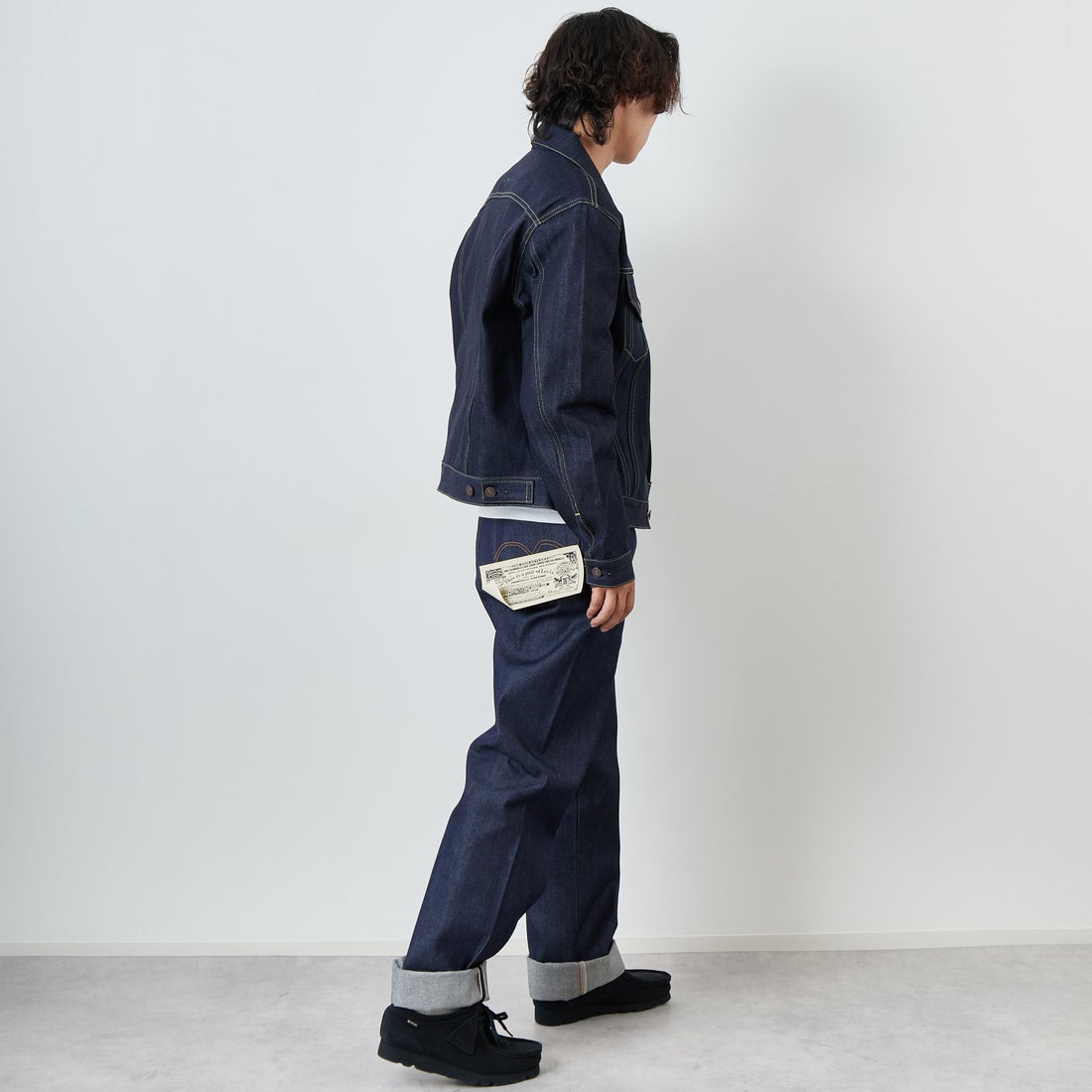 LEVI'S VINTAGE CLOTHING [リーバイス ヴィンテージ クロージング] 1961 TYPE3 557 トラッカージャケット [74998-00] 03 ORGANIC &&モデル身長：179cm 着用サイズ：XL&&