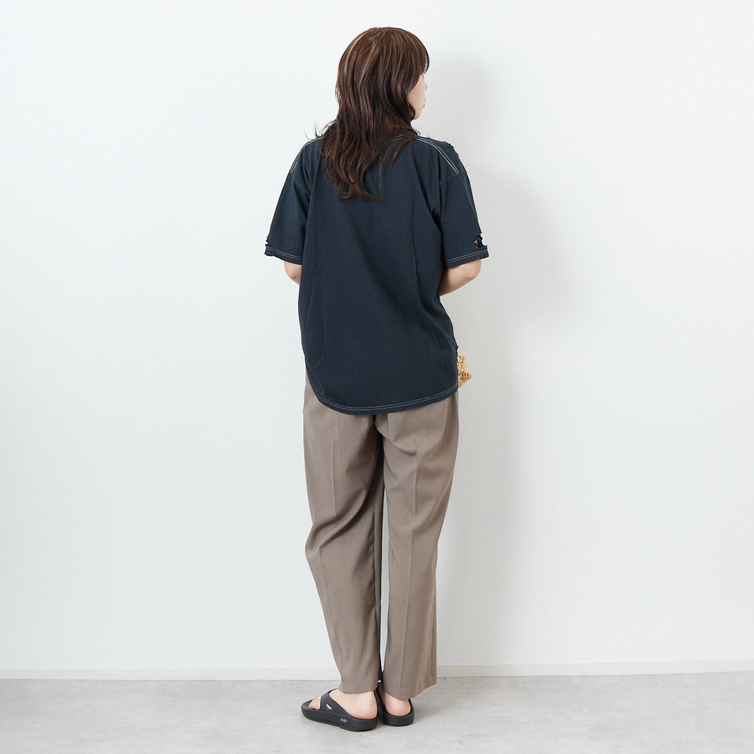 81 BRANCA [ハチイチブランカ] ダメージ加工 半袖Tシャツ [81B-25SS