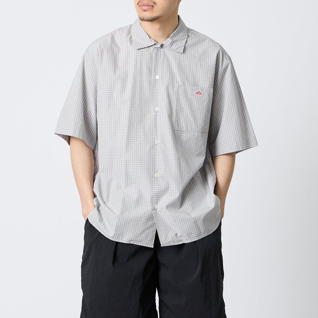 DANTON [ダントン] コットンポプリン ショートスリーブチェックワークシャツ [DT-B0049CPP] GRY/WHT CK &&モデル身長：168cm 着用サイズ：40&&