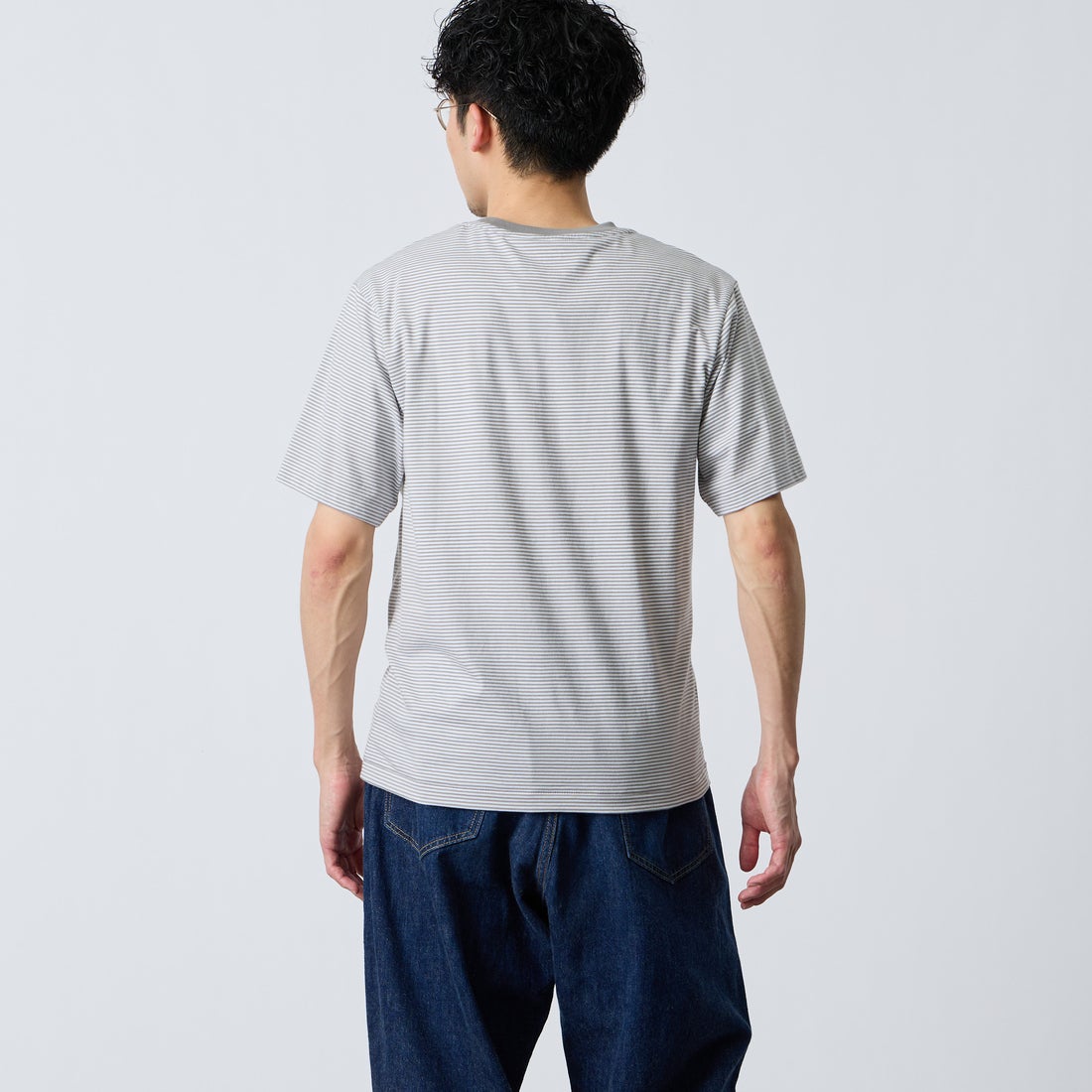 DANTON [ダントン] ボーダーインナーTシャツ [DT-C0196CVT] GREY/WHITE &&モデル身長：168cm 着用サイズ：S&&