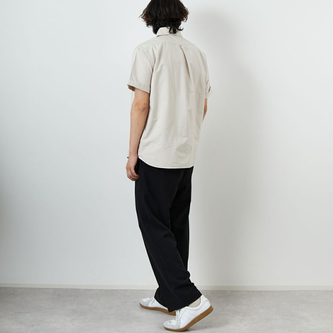 DANTON [ダントン] ラウンドカラー プルオーバーシャツ [DT-B0284SOX] OYSTER &&モデル身長：179cm 着用サイズ：42&&