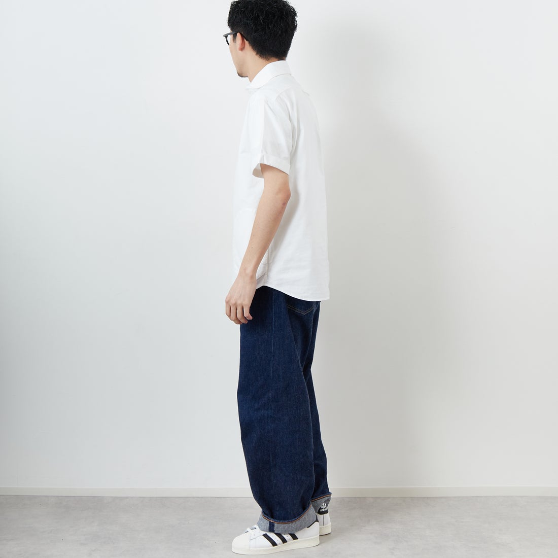 DANTON [ダントン] ラウンドカラー プルオーバーシャツ [DT-B0284SOX] WHITE &&モデル身長：168cm 着用サイズ：38&&