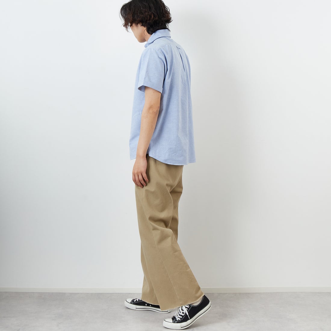 DANTON [ダントン] ラウンドカラー プルオーバーシャツ [DT-B0284SOX] BLUE &&モデル身長：179cm 着用サイズ：40&&